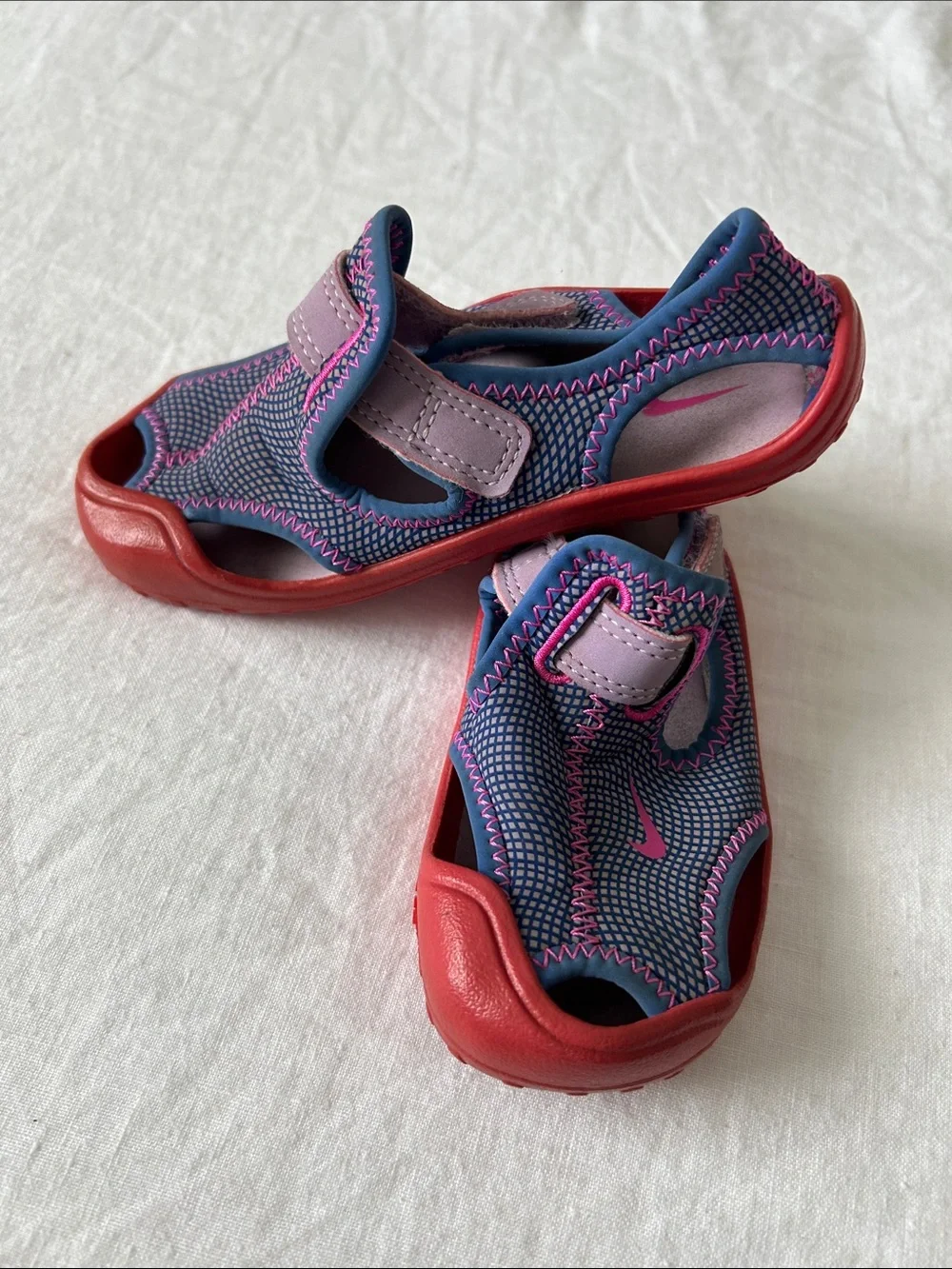 Nike Kids Navy, Pink and Red Open-Toe Water Sandals, Sz. 8, Gently Used.